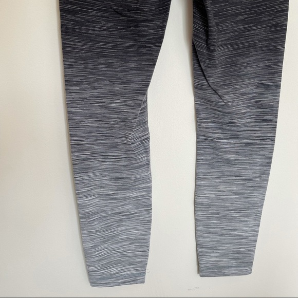Lululemon 7/8ths leggings - Picture 3 of 3